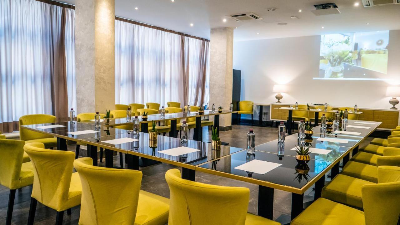 Hotel Up Wellness & Spa Фоджиа Экстерьер фото